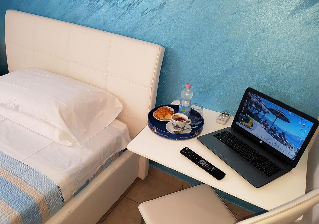 Cristal Rooms 피아첸차 외부 사진